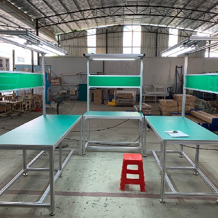 流水線U型線工作臺(tái)批發(fā) 鋁合金實(shí)驗(yàn)電子車(chē)間操作臺(tái) 防靜電工作臺(tái)